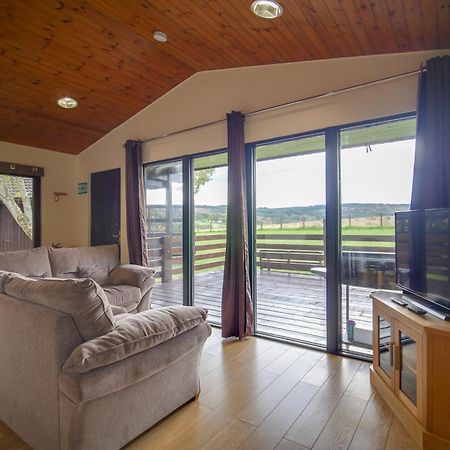 Glenview Chalet Park Інвернесс Екстер'єр фото